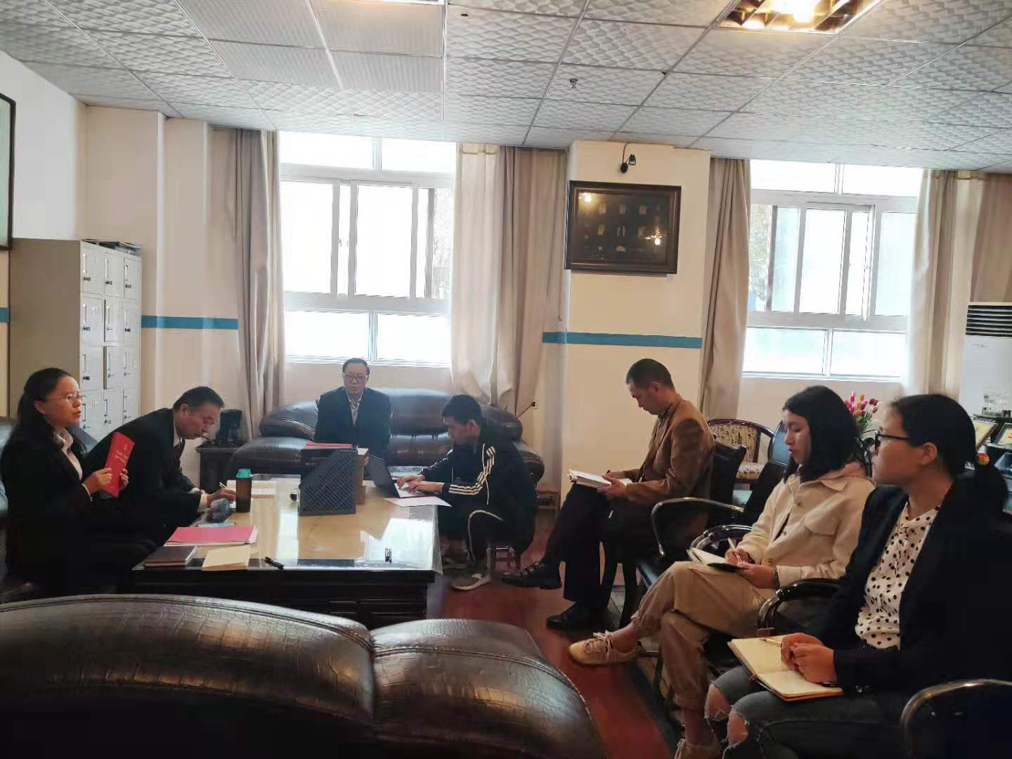微信图片_党员.jpg